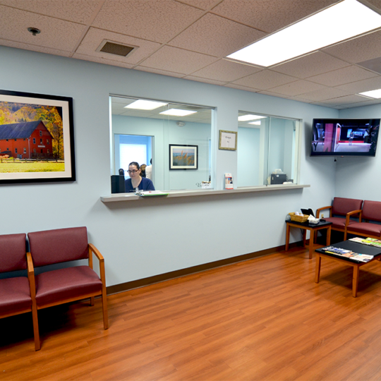 https://thevascularexperts.com/wp-content/uploads/2016/08/WaitingRoom2_Middletown-540x540.png